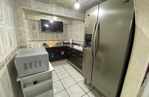 Ecatepec de Morelos House | Silenciosa e Intima es Casa Guerrero, Disfruta con tu Afectos y Mascotas