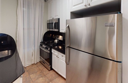 Manhattan Valley Apartment | Simple Apartment #549