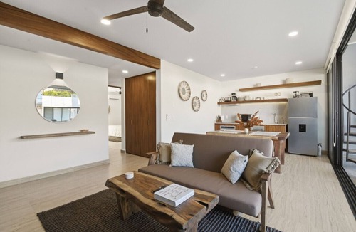 Playa Paraiso Condo | Sleeps 6 w Private Rooftop Pool & 2 Bikes