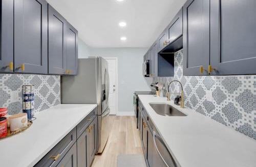 Jacksonville House | SMV Updated Bungalow Bliss Central