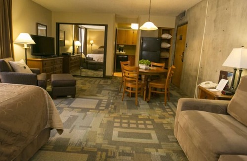 Salt Lake Mountain Resorts Apartment | Snowbird ski resort at the Iron Blosam Lodge