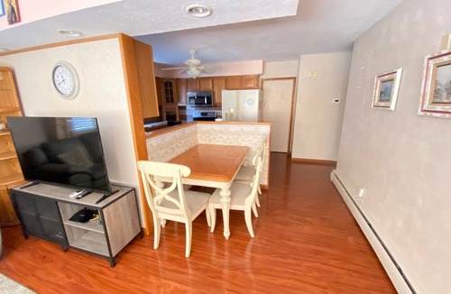 Wildwood Crest Apartment | Spacious 2-bedroom apt in the Crest, 3 blocks from the beach