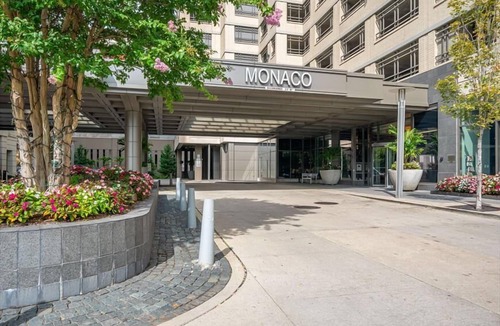 Hudson Exchange Apartment | Spacious 2BR | Fully Equipped Gym | Near PATH by GLS