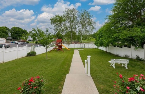Gettysburg House | Spacious 4BR Stratton House: A Historic Downtown Stay Backing to Culp's Hill