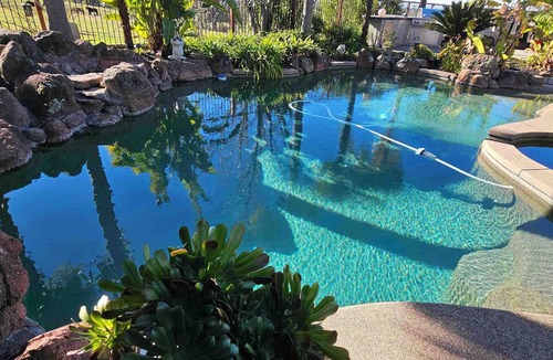 Pleasant Grove House | Spacious 5-bedroom tropical paradise resort style pool spa scenic sunset views