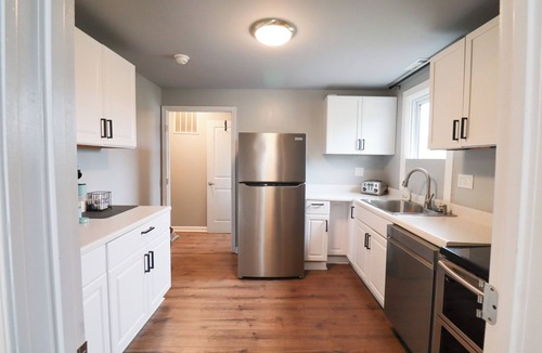 Westminster Apartment | Spacious 5 BR Stay in Westminster | Perfect for Groups & Longer Stays