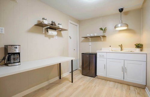 Lamar Heights Area House | Spacious 5BR Retreat Near Olde Town Arvada