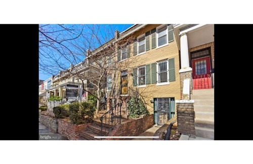 Southeast House | Spacious Capitol Hill Apartment Near Metro & Sites