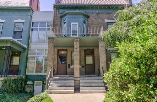 Central West End House | Spacious CWE 5BR Free Parking Near BJC Forest Park