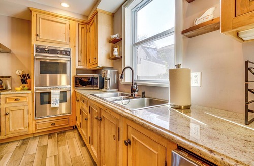 Asbury Park Cottage | Spacious Home ~ 4 Blocks to Asbury Park Beach!