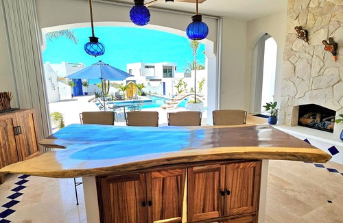 El Pescadero House | Spacious Luxury Beach house with mediterranean flavor in El Pescadero