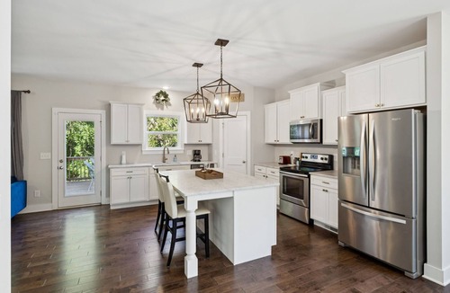 Antioch House | Spacious Private Get Away