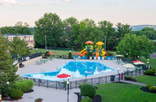 Harrisburg House | Spacious Unit w/Pool Access, Parking & Airport Shuttle - Pets are Allowed