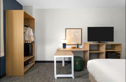 Clifton Hotel | Spark by Hilton Clifton