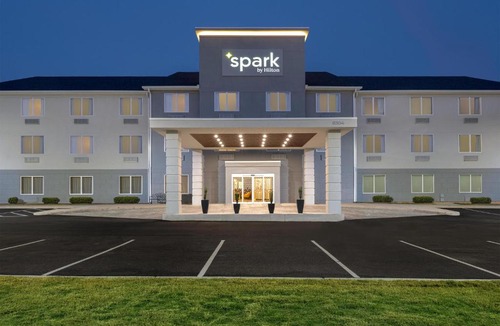 Douglasville Hotel | Spark by Hilton Douglasville Atlanta West