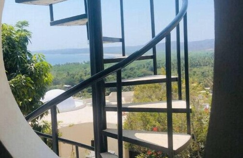 La Manzanilla House | Spectacular views from the heavenly loft.n