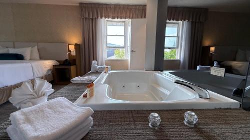 Lake Harmony Resort | Split Rock Resort