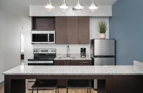 Jackson Hotel | stayAPT Suites Jackson