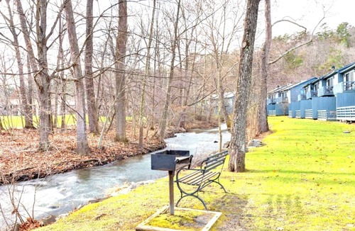 Mount Jackson Condo | Stony Court at Bryce Mountain by Coolvacay
