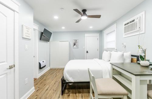 East Passyunk Crossing House | Studio Minutes from Center City South Philly Special