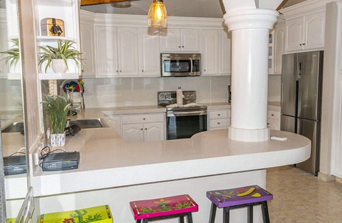 Sandy Beach Villa | Stunning 3 Bedroom Beach Villa on Sandy Beach at Las Palmas Beachfront Resort V-16