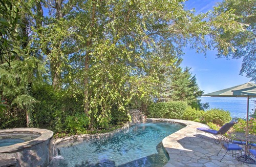 Atlantic Highlands House | Stunning Bayfront Sandy Hook Retreat: Views & Yard