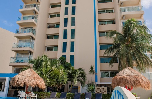 Punta Cancun Condo | Stunning Beachfrt 2BRM Condo on Cancun Beach.Step Onto Sand & Walk to Nightlife!