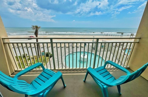Davis Apartment | Stunning Ocean Front - King Bed Private Balcony!
