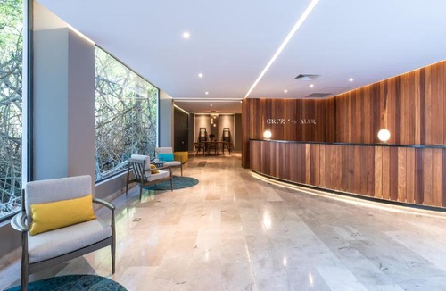 Downtown Apartment | STUNNING OCEAN VIEW APARTMEnT