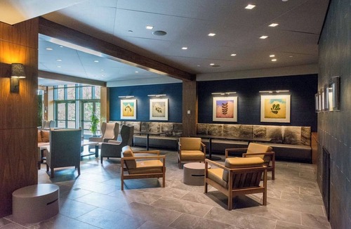 Ossining Hotel | Stylish Getaway with Easy Access to Local Attractions