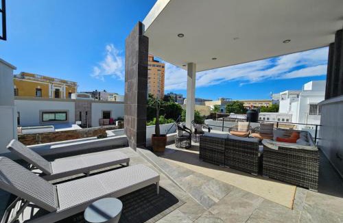 Downtown Mazatlan House | Stylish Home with Roof-Top Patio - Historic Centre