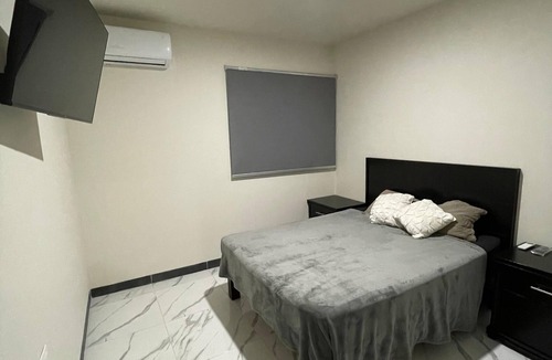 Guadalupe Apartment | Suite 1- at 500m from "La Lomita".