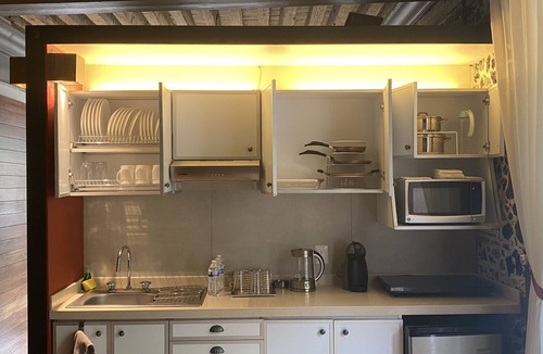 Historic Center Apartment | Suite in Historic Building w/Balconies/Superb Location