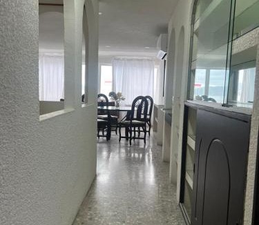 Costera Acapulco Apartment | Suite para 4 personas