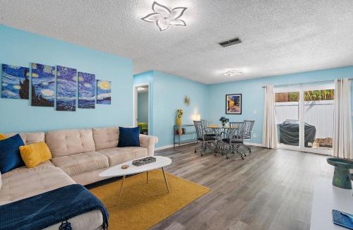 Pinellas Park House | Sunny Days and Starry Nights