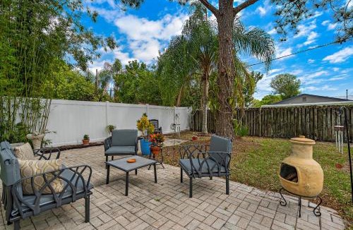 Pinellas Park House | Sunny Days and Starry Nights