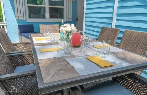 Fort Pierce Shores House | Sunrise Views & Beach Access | BBQ + Free Parking