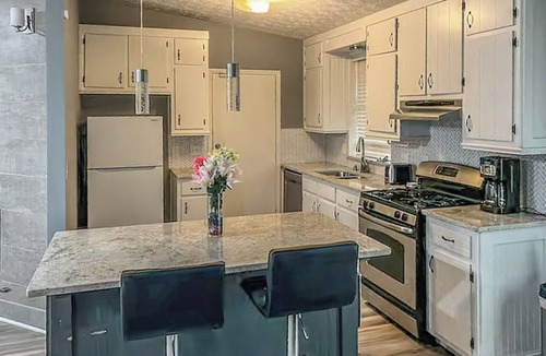 Stone Mountain Bed & Breakfast | Sweet Spot - individual rooms