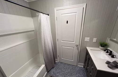 Lawrenceville Apartment | The Adorable Studio