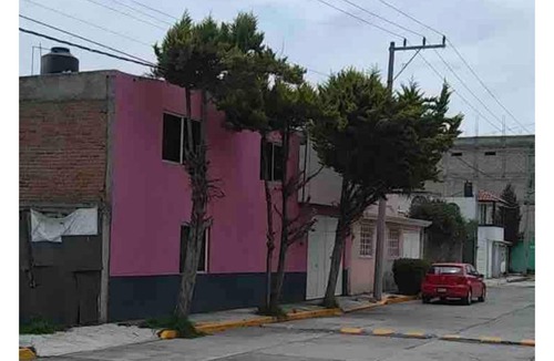Toluca Municipality House | The BBB House - Buena/Bonita/Barata & Pet Friendly