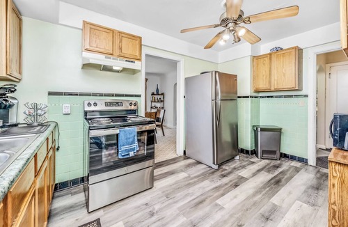 Roselawn Finance House | The Cher e