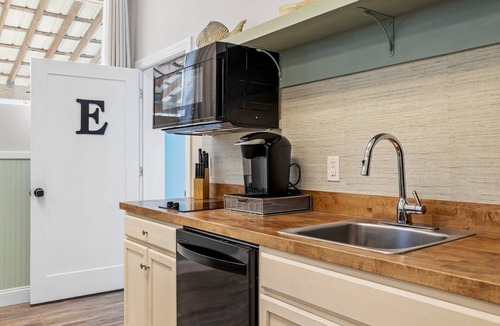 Harkers Island Apartment | The Easterd Retreat