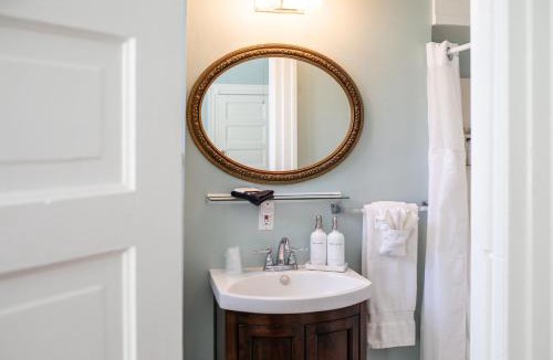 Edenton Bed & Breakfast | The Edenton Collection – Captain’s Quarters Inn