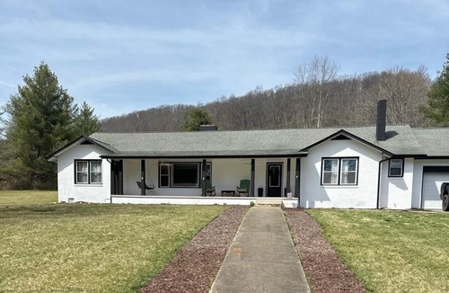 Laurel Springs House | The Gathering Place