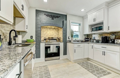 Five Points House | The perfect place for relaxing, a family retreat or long-term stay
