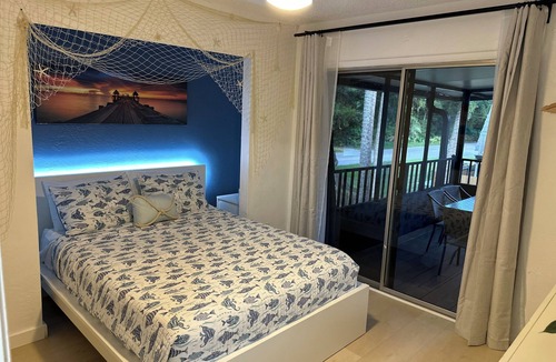 Port Orange House | The Salty Sandcastle/POOL/GAME ROOM/3 bedroom/3 miles to the beach