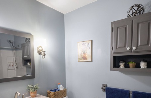 Huntington Mills Bed & Breakfast | The Sequoia Room located 7 miles from Ricketts Glen State Park