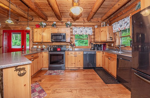 McHenry Cabin | The Treehouse