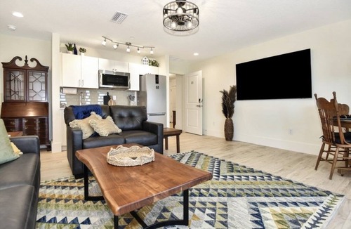Painters Hill Apartment | The White House On Flagler Beach - Unit 23 3 Bedroom Home