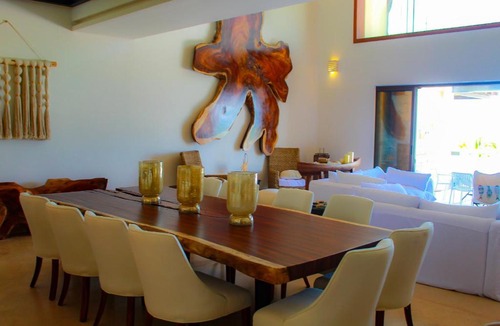 Miramar House | Therasia Luxury beachfront retreat